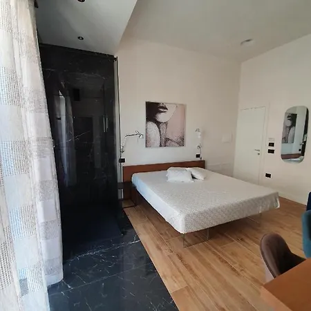 Bed & Breakfast My House Luxury